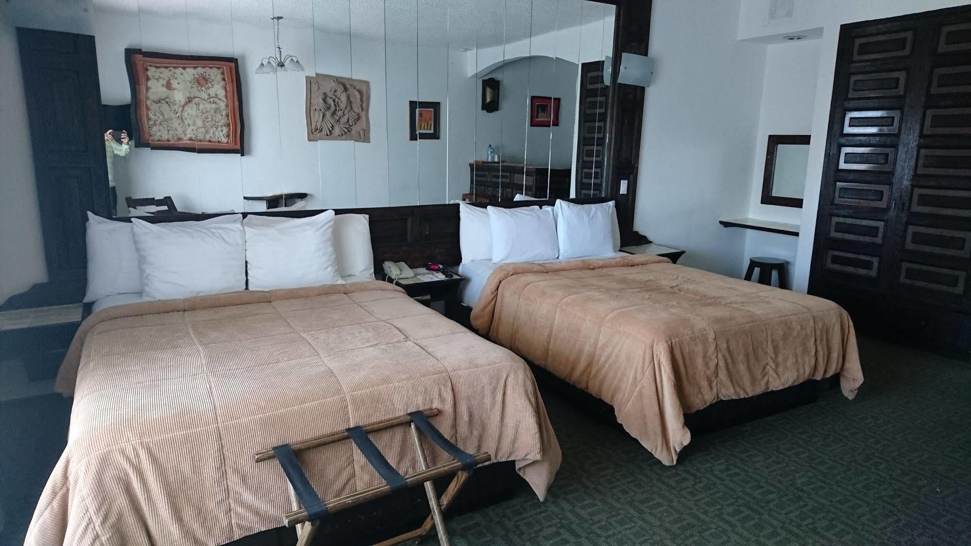 Best Western El Cid Ensenada Exteriör bild